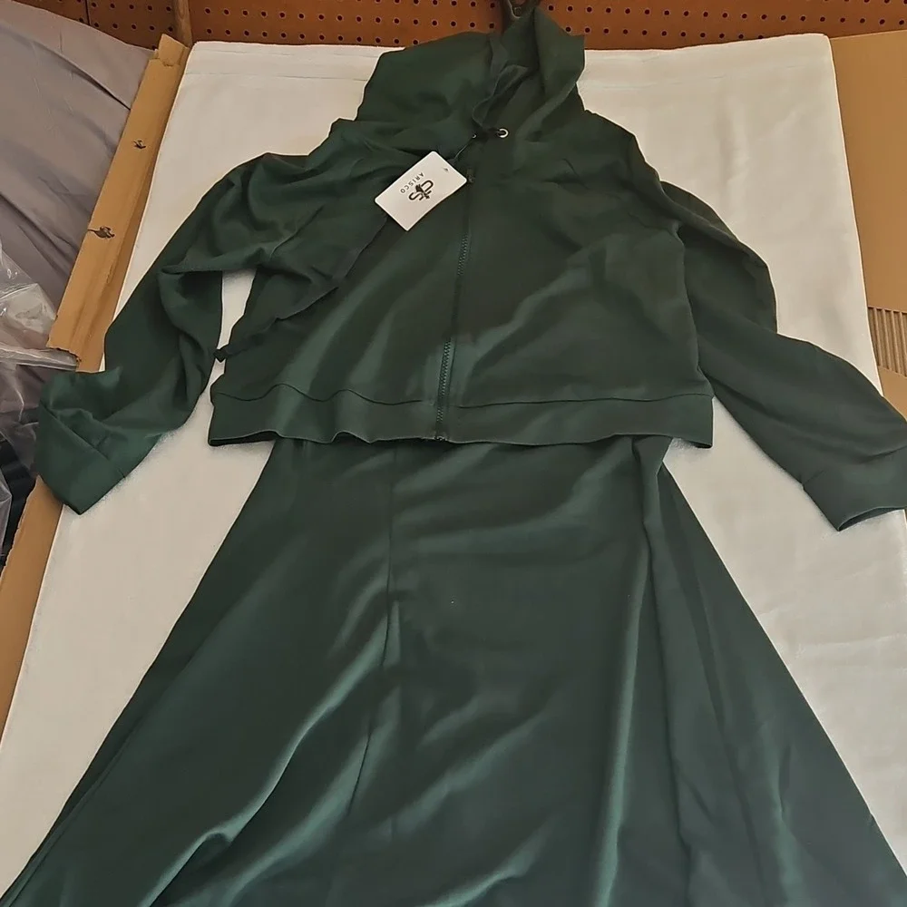 Arisco Women's Dark Green Jacket & Dress Set XXL Long Sleeve Zipper